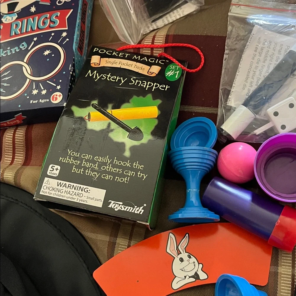 Top Hat Magic Kit Magic 75 Trick Set with box Directions, Top Hat Wand Cards EUC
